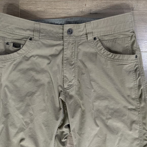 Kuhl Pants Mens 34x32 Tan Radikl Enduro Fabric Hiking Outdoor Camping - Picture 2 of 6